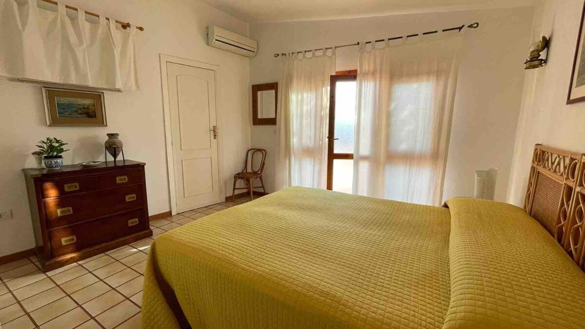 Le Tre Palme Villa Fontane Bianche Exteriör bild